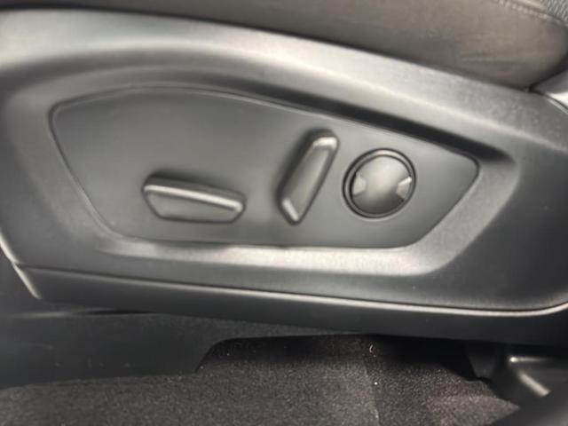 Photo of 2024 Agate Black Metallic Ford Explorer