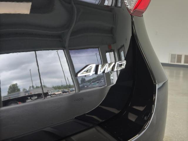 Photo of 2024 Agate Black Metallic Ford Explorer
