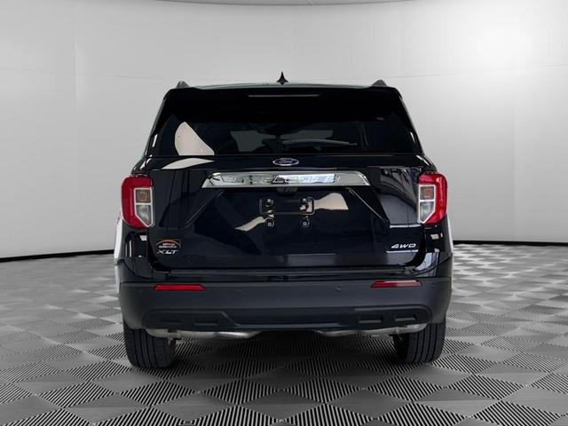 Photo of 2024 Agate Black Metallic Ford Explorer
