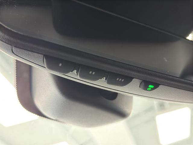 Photo of 2023 Lunar Silver Metallic Honda Odyssey