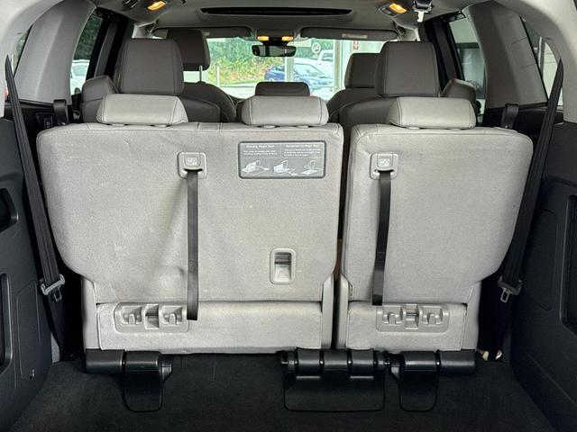 Photo of 2023 Lunar Silver Metallic Honda Odyssey