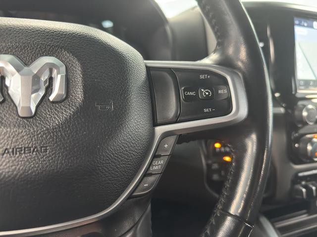 Photo of 2022 Diamond Black Crystal Pearlcoat RAM 1500