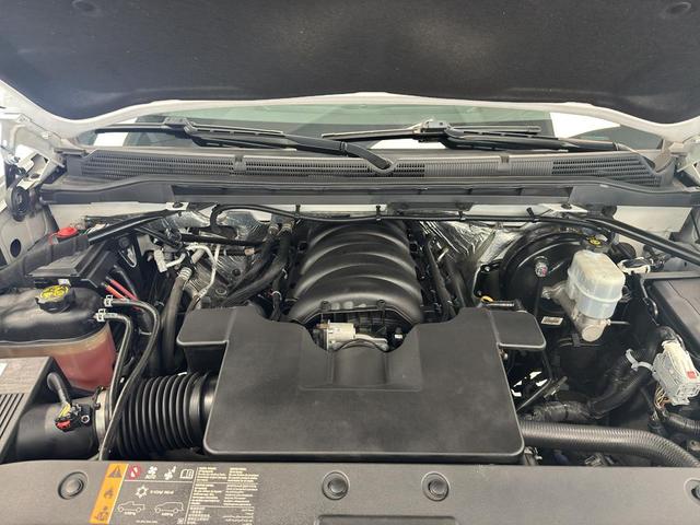 Photo of 2018 White Frost Tricoat GMC Sierra 1500