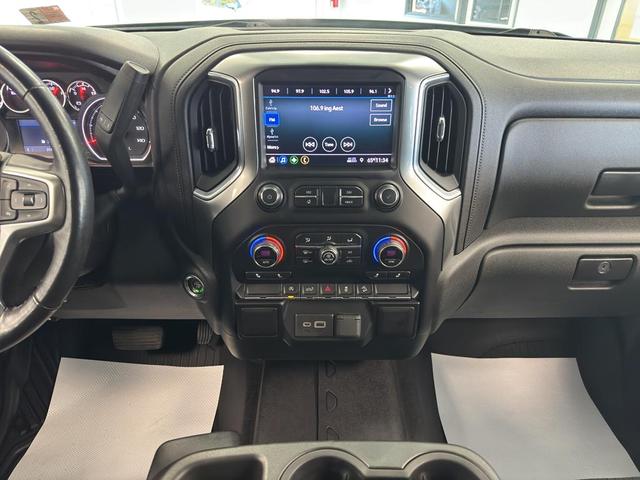 Photo of 2020 Silver Ice Metallic Chevrolet Silverado 1500