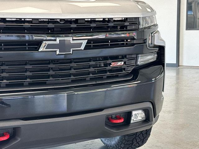 Photo of 2020 Silver Ice Metallic Chevrolet Silverado 1500