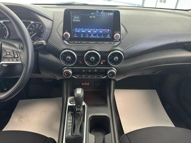 Photo of 2023 Brilliant Silver Metallic Nissan Sentra