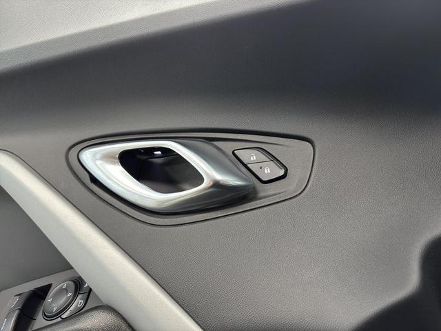 Photo of 2023 Shadow Gray Metallic Chevrolet Camaro