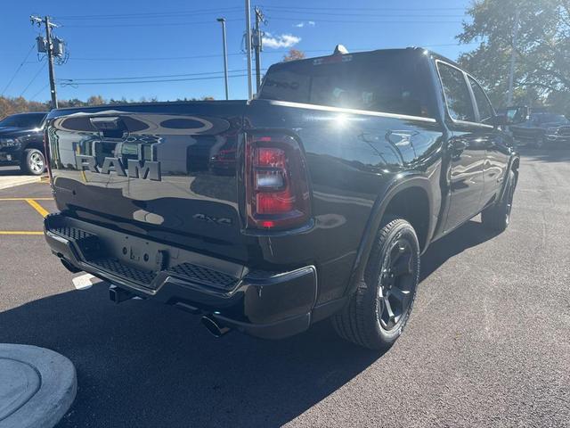 Photo of 2026 Diamond Black Crystal Pearlcoat RAM 1500