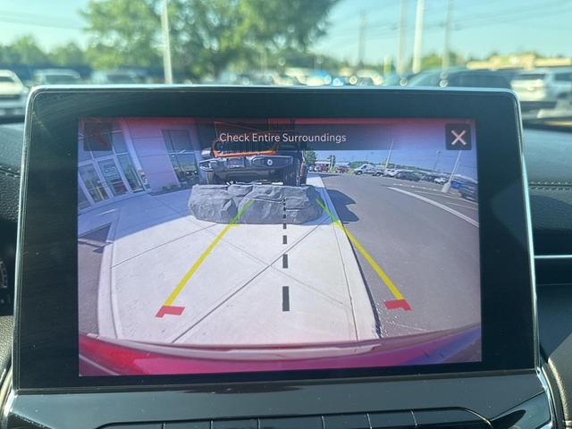 Photo of 2022 Velvet Red Pearlcoat Jeep Compass