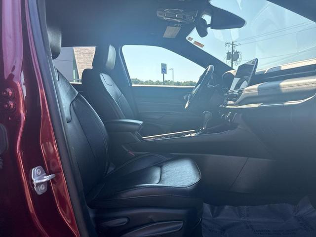 Photo of 2022 Velvet Red Pearlcoat Jeep Compass