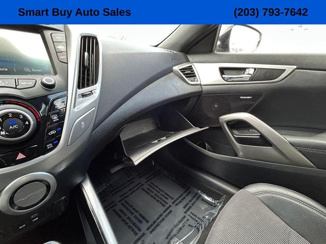 Photo of 2016 Ironman Silver Hyundai Veloster