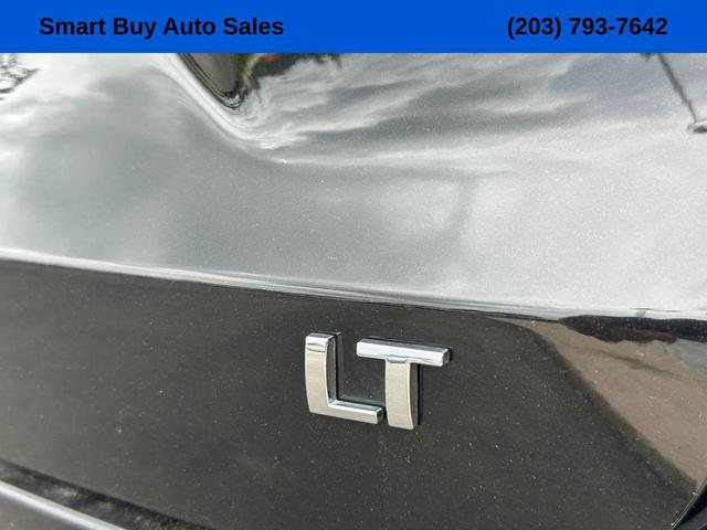 Photo of 2024 Mosaic Black Metallic Chevrolet Trax