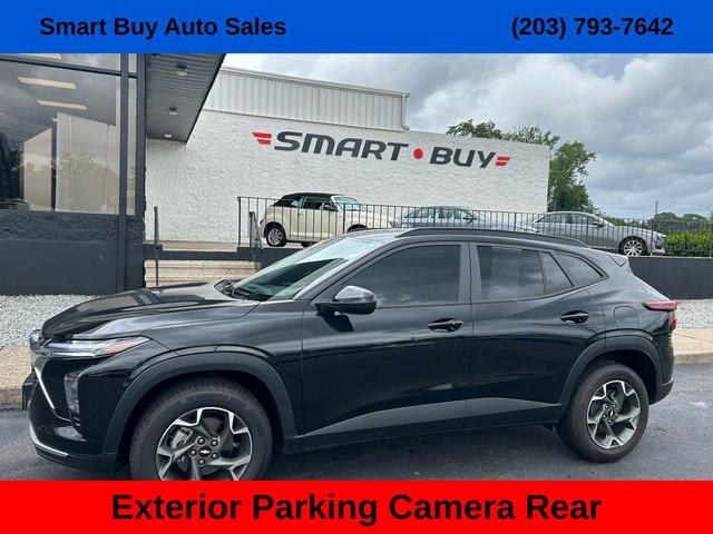 Photo of 2024 Mosaic Black Metallic Chevrolet Trax