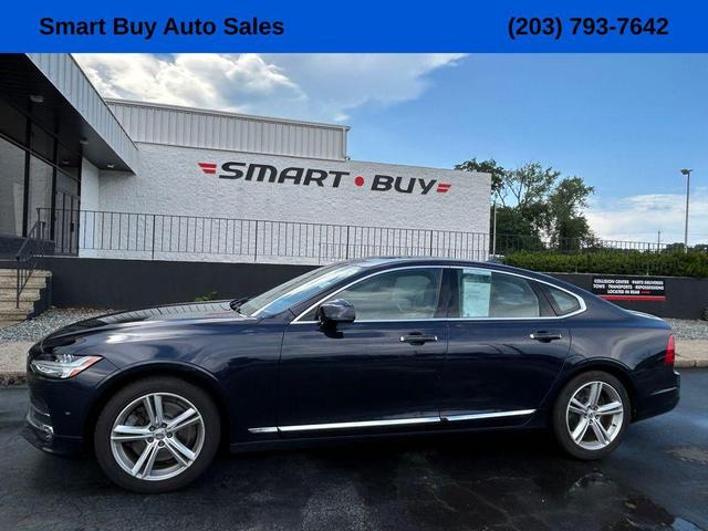 Photo of 2017 Blue Volvo S90