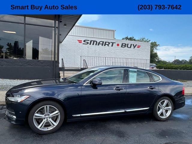 Photo of 2017 Blue Volvo S90