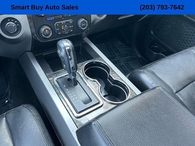 Photo of 2016 Shadow Black Ford Expedition EL