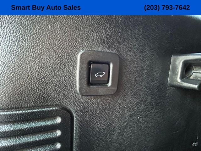 Photo of 2016 Shadow Black Ford Expedition EL