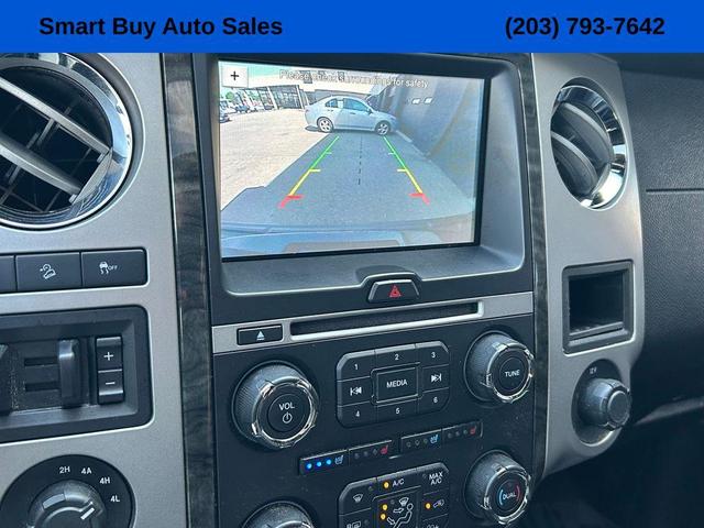 Photo of 2016 Shadow Black Ford Expedition EL