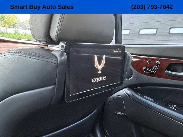 Photo of 2014 Caspian Black Hyundai Equus