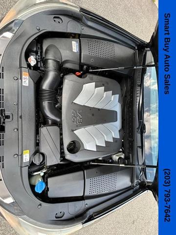 Photo of 2014 Caspian Black Hyundai Equus