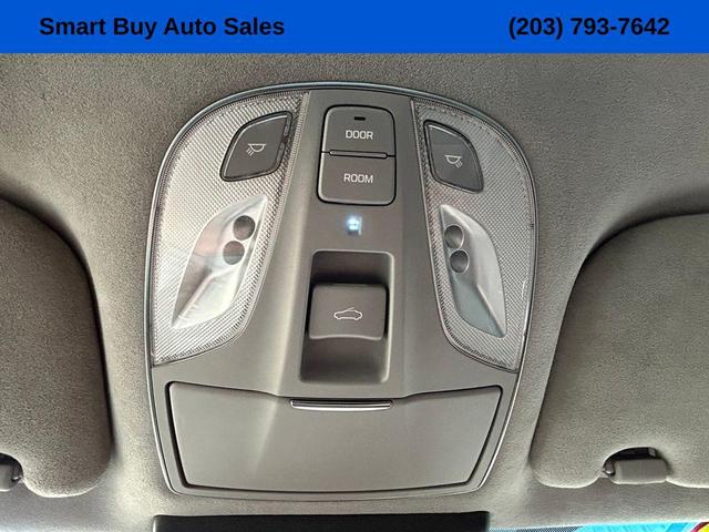 Photo of 2014 Caspian Black Hyundai Equus