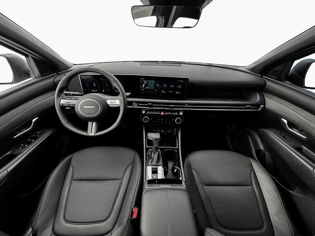 Photo of 2025 Shimmering Silver Hyundai TUCSON