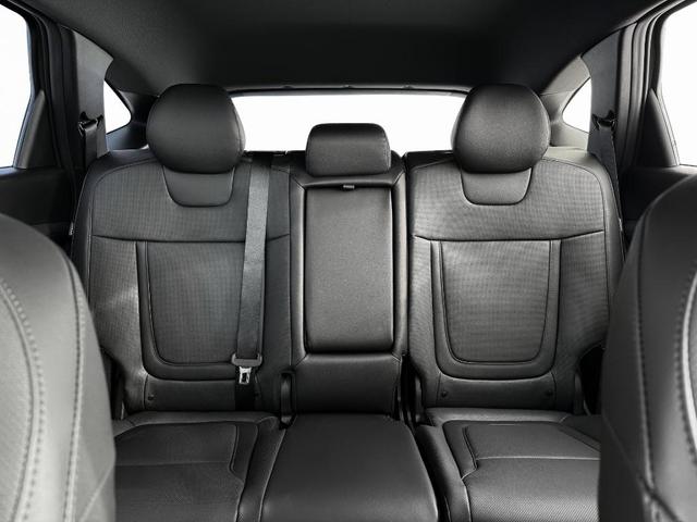 Photo of 2025 Shimmering Silver Hyundai TUCSON