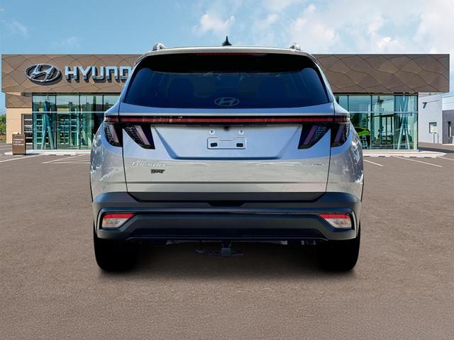 Photo of 2025 Shimmering Silver Hyundai TUCSON