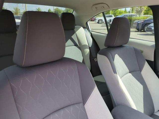 Photo of 2024 Classic Silver Metallic Toyota Corolla