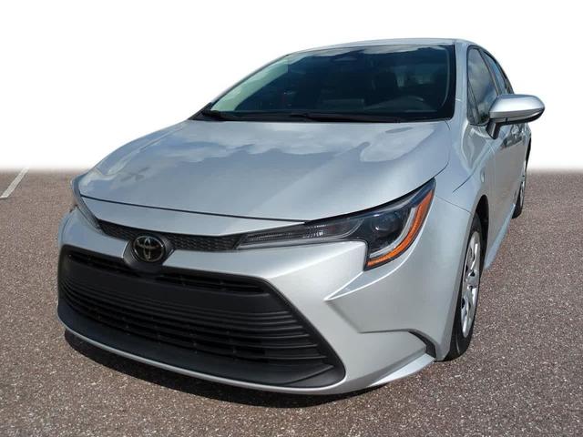 Photo of 2024 Classic Silver Metallic Toyota Corolla