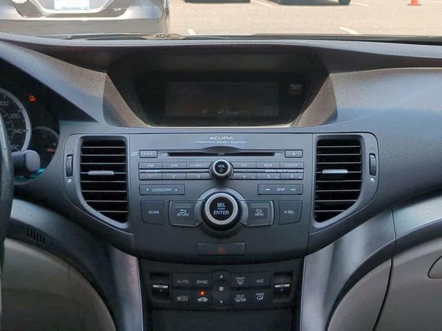 Photo of 2013 Graphite Luster Metallic Acura TSX