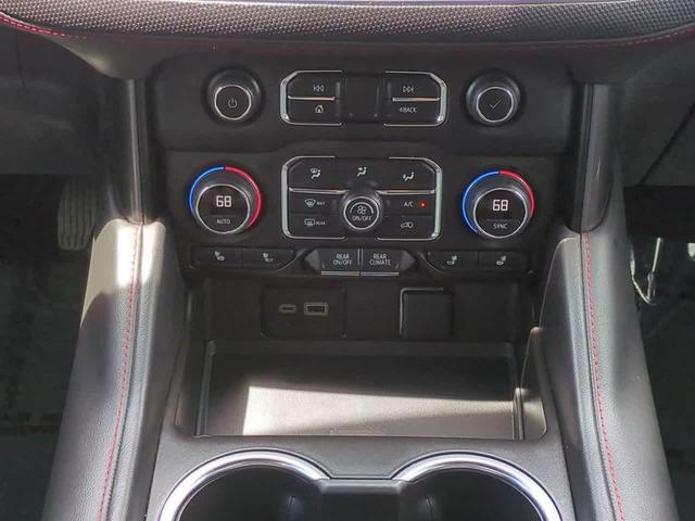 Photo of 2024 Black Chevrolet Suburban