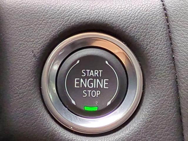 Photo of 2024 Black Chevrolet Suburban