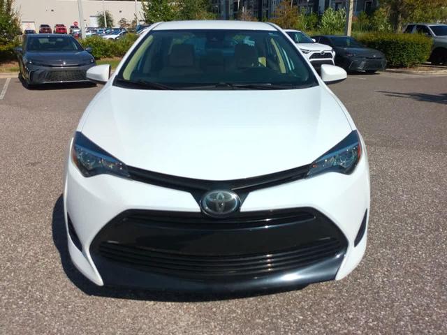Photo of 2019 Super White Toyota Corolla