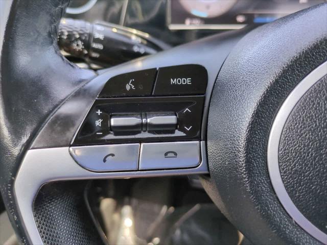 Photo of 2022 Phantom Black Hyundai ELANTRA