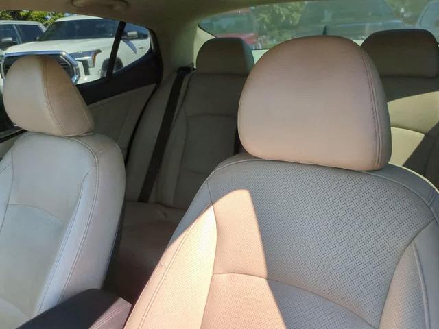 Photo of 2015 Satin Metal Kia Optima