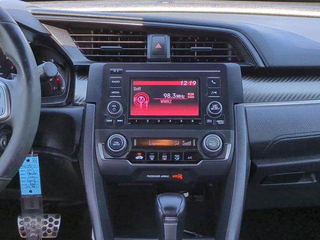 Photo of 2019 Rallye Red Honda Civic