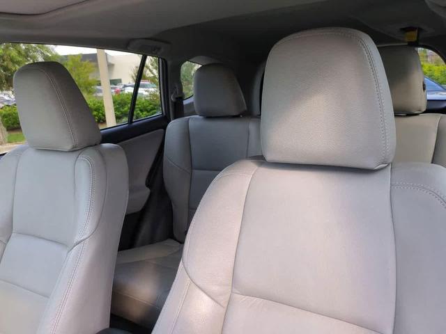 Photo of 2016 Silver Sky Metallic Toyota RAV4