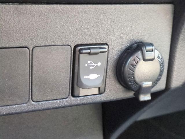 Photo of 2016 Silver Sky Metallic Toyota RAV4