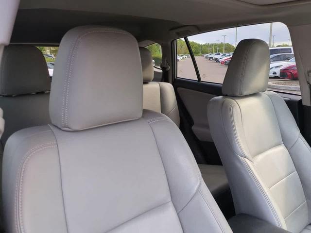 Photo of 2016 Silver Sky Metallic Toyota RAV4