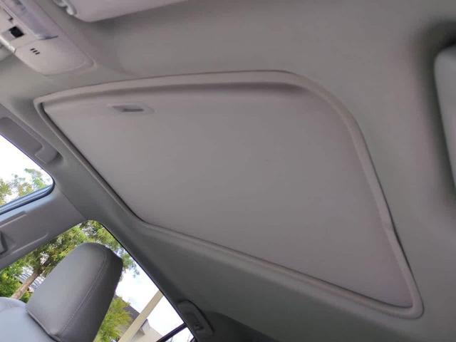 Photo of 2016 Silver Sky Metallic Toyota RAV4