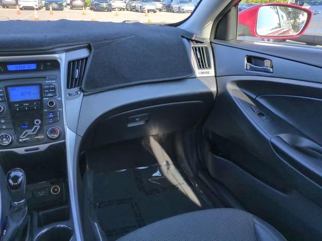 Photo of 2011 Venetian Red Metallic Hyundai SONATA