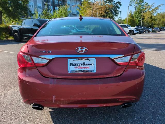 Photo of 2011 Venetian Red Metallic Hyundai SONATA