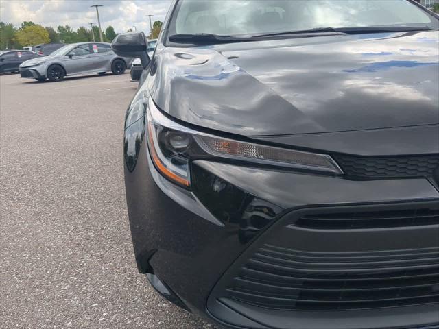 Photo of 2025 Black Toyota Corolla