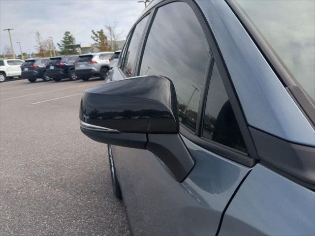 Photo of 2025 Celestite Toyota Corolla Cross
