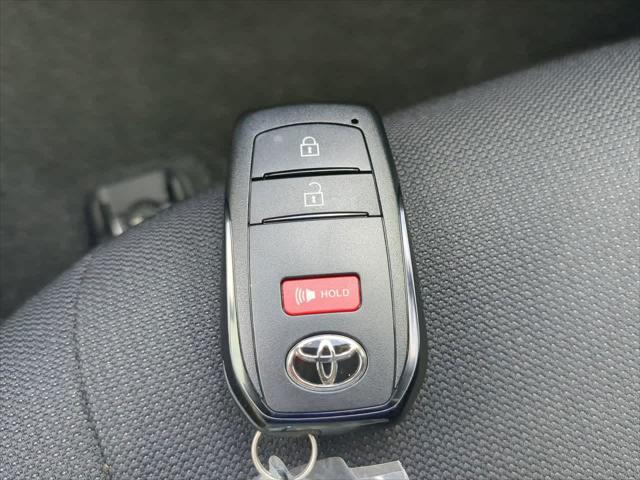 Photo of 2025 Celestite Toyota Corolla Cross