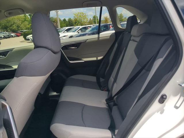 Photo of 2025 Ice Cap Toyota RAV4 Hybrid