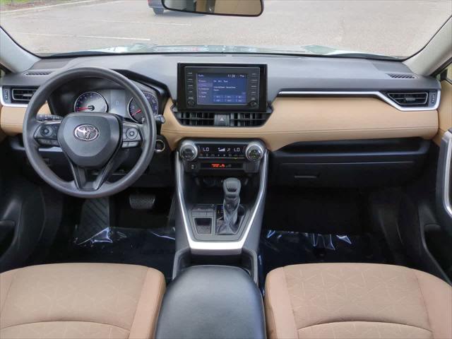 Photo of 2019 Lunar Rock Toyota RAV4