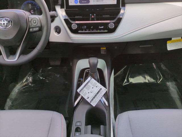 Photo of 2025 Midnight Black Metallic Toyota Corolla