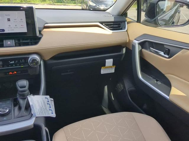 Photo of 2025 Midnight Black Metallic Toyota RAV4 Hybrid